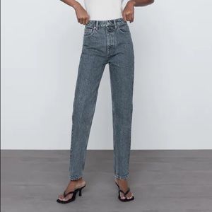 never worn Zara - distressed denim